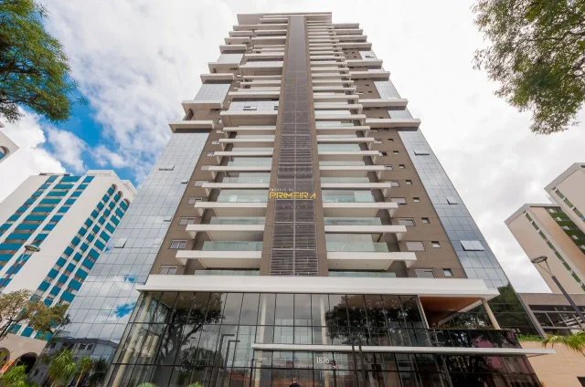 Apartamento Vitra Revenda 155m² - Água Verde em Água Verde, Curitiba