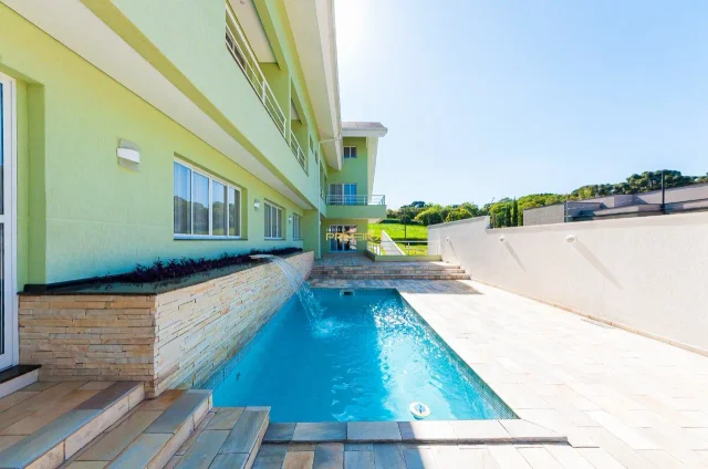 Casa com piscina em condomínio - Santa Felicidade em Santa Felicidade, Curitiba