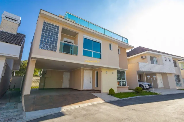 Ampla Casa 354m² Condomínio - Santa Felicidade em Santa Felicidade, Curitiba