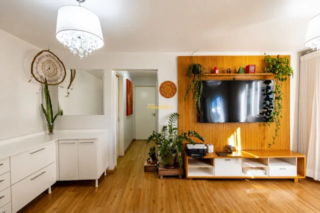 Apartamento 2 quartos, 1 vaga no Água Verde em Água Verde, Curitiba