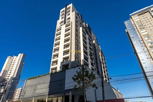 Studio com sacada à venda no Água Verde em Água Verde, Curitiba