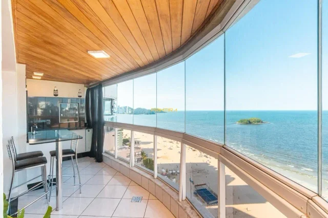 Apartamento vista mar 2 quartos, 2 vagas - BC