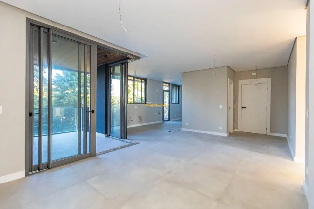 Apartamento 3 quartos, 2 vagas à venda - Cabral em Cabral, Curitiba
