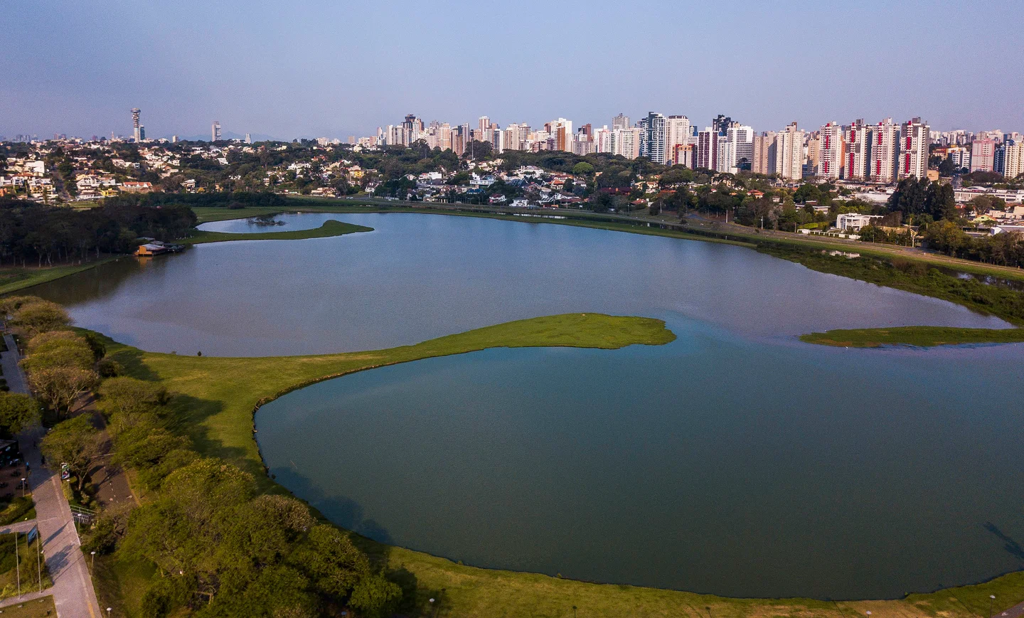 Capa do artigo: Studios no Bigorrilho: ARKA Stay em Curitiba