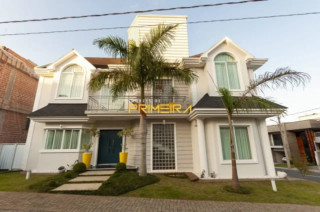 Casa em Condomínio Alto Padrão, 426 m², 4 quartos em Neoville, Curitiba