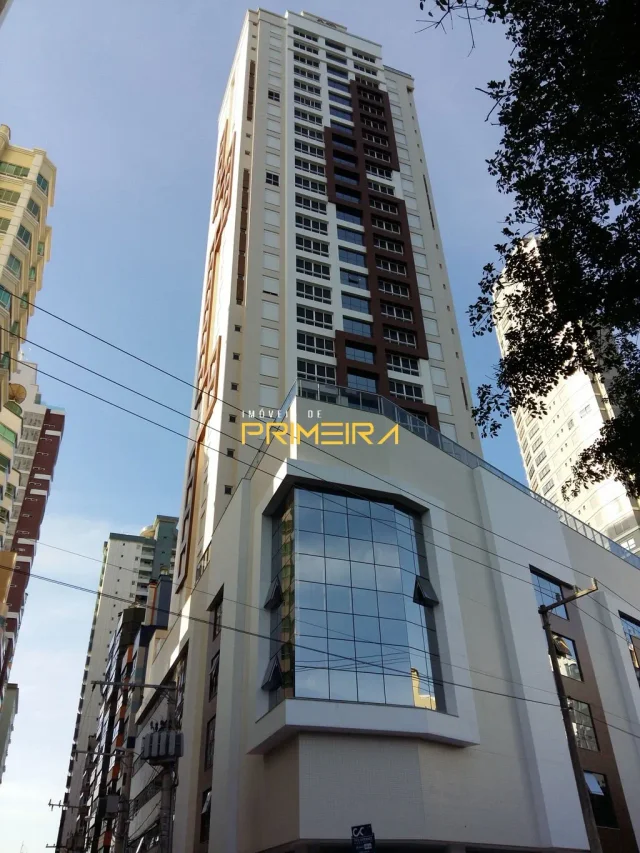 Cobertura frente ao mar 4 suítes Mirante das Águas