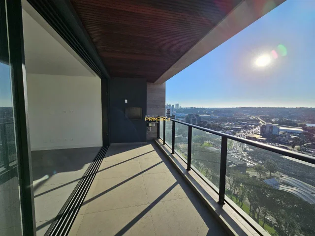 Apartamento 3 suítes vista livre Parque Barigui em Bigorrilho, Curitiba