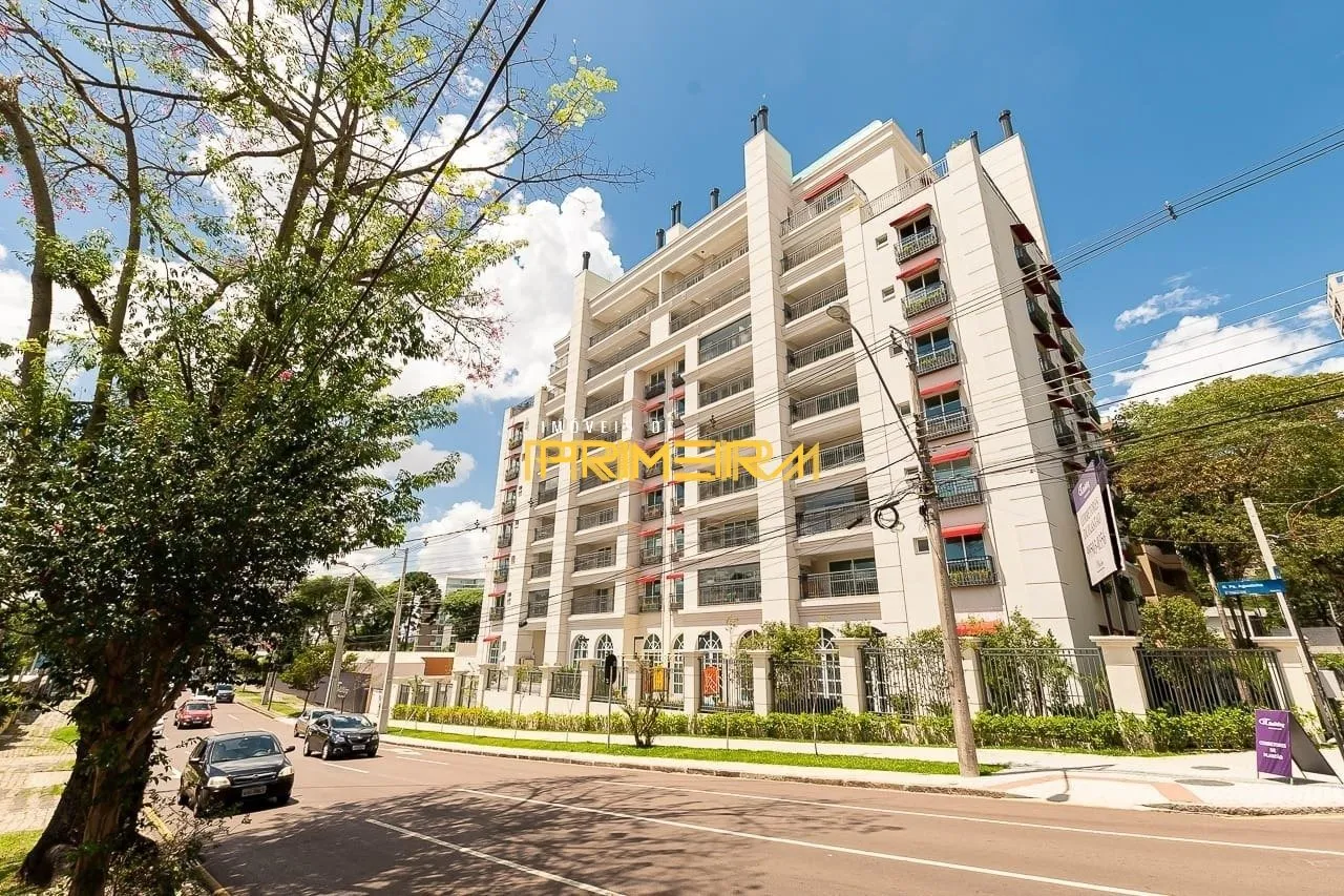 Condomínio Maison Champagnat em Mercês, Curitiba, foto 1