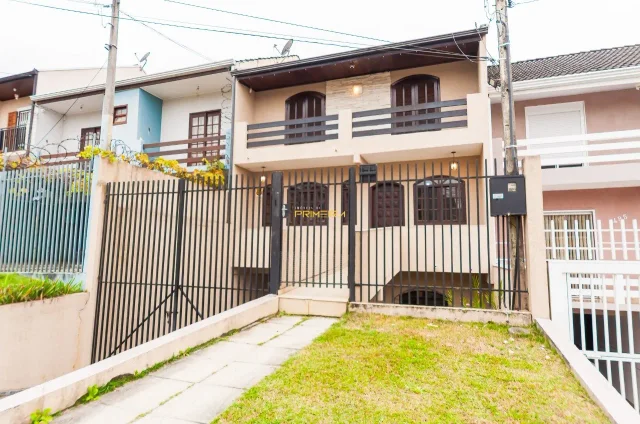Sobrado no Boa Vista em Boa Vista, Curitiba