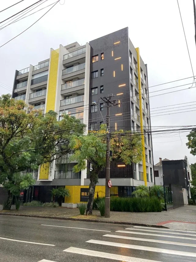 Studio de 32m² nas Mercês em Mercês, Curitiba