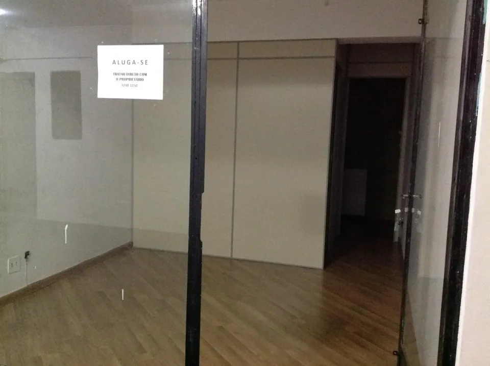 Sala Térrea à venda em Centro, Curitiba/PR, foto 2