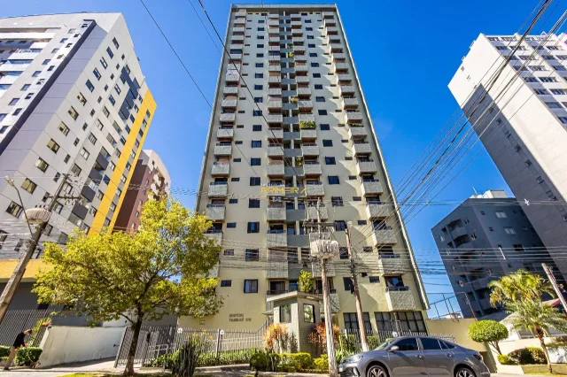 Apartamento 3 quartos, 1 vaga à venda no Portão em Portão, Curitiba