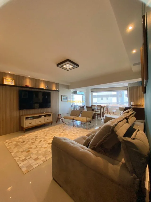 Apartamento de 307m² à venda em Balneário Camboriú