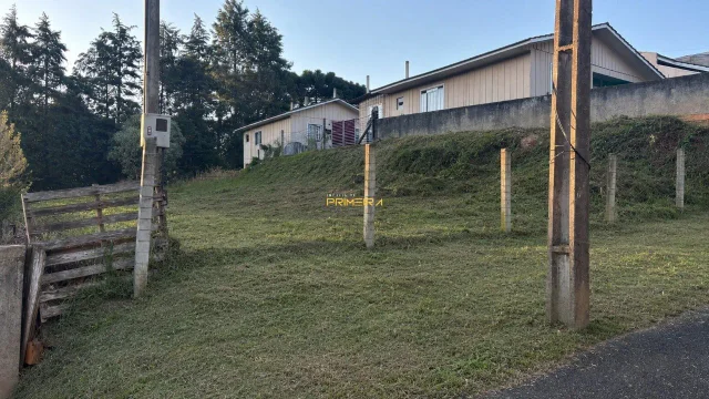 Terreno à venda 746m² - Araucária
