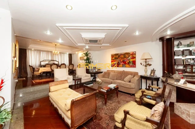 Bonaire - Apartamento no Água verde. em Água Verde, Curitiba